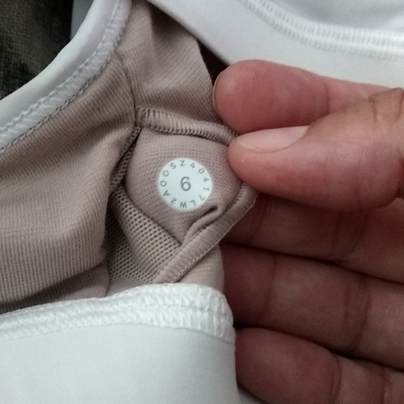 Lululemon Colour Me Quick Bra - Picture 10 of 10